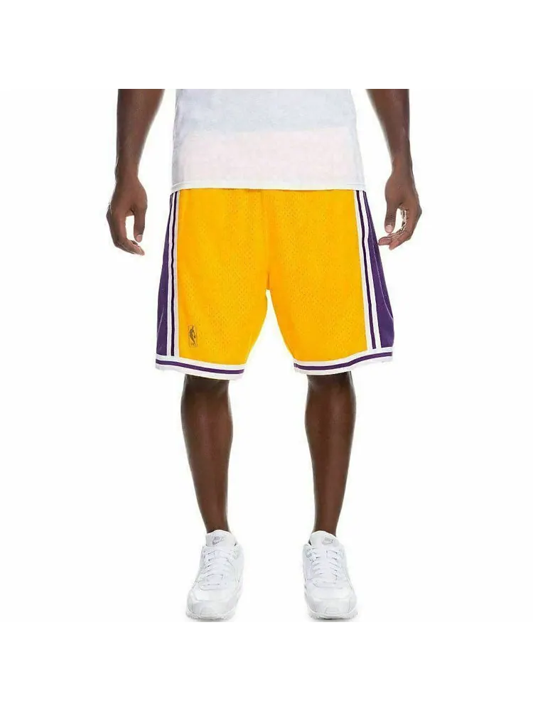 Спортивные шорты Mitchell & Ness NBA Swingman Shorts Los Angeles Lakers Home 1996-97 'Yellow Purple' — изображение 4 из 5