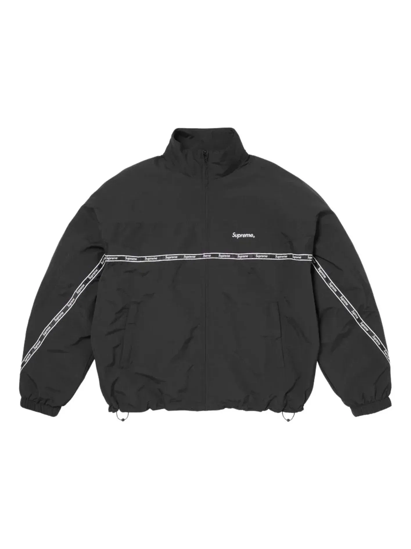 Спортивная куртка Supreme SS26 с логотипом и лентой, черная, SUP-SS26-263-BLK — изображение 1 из 2, черный