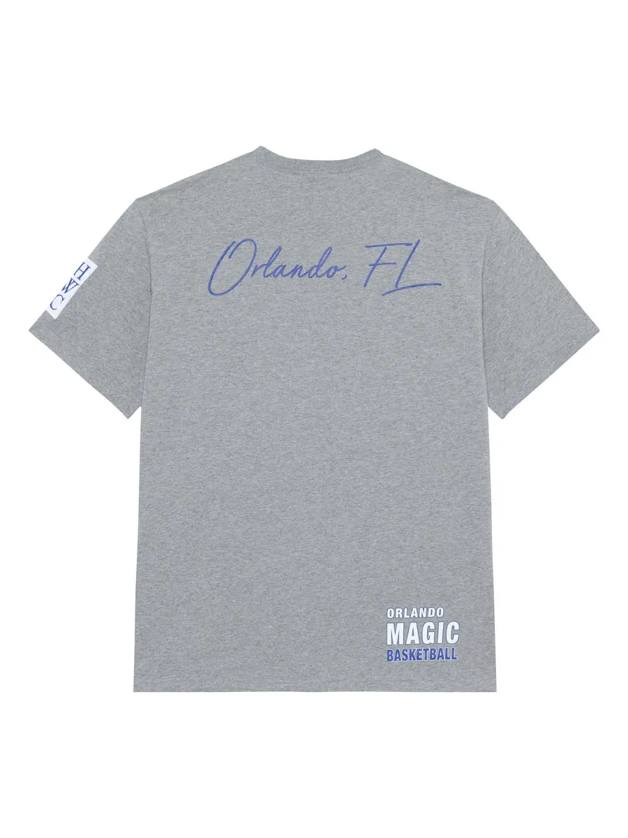 Футболка Mitchell & Ness x NBA Hometown T-shirt 'Orlando Magic' — изображение 2 из 2, серый