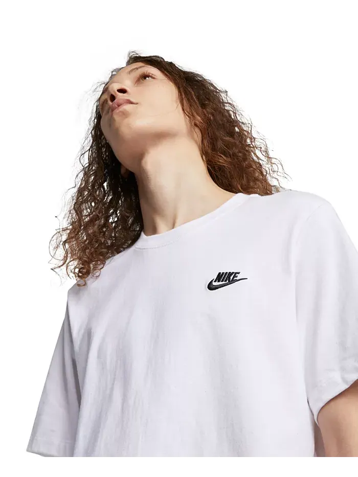 Футболка мужская Sportswear Club Nike — изображение 4 из 6, белый/черный