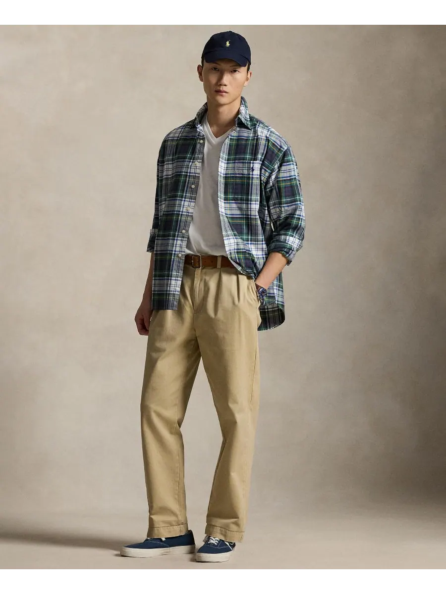 Мужская классическая футболка с V-образным вырезом Polo Ralph Lauren — изображение 2 из 5, белый