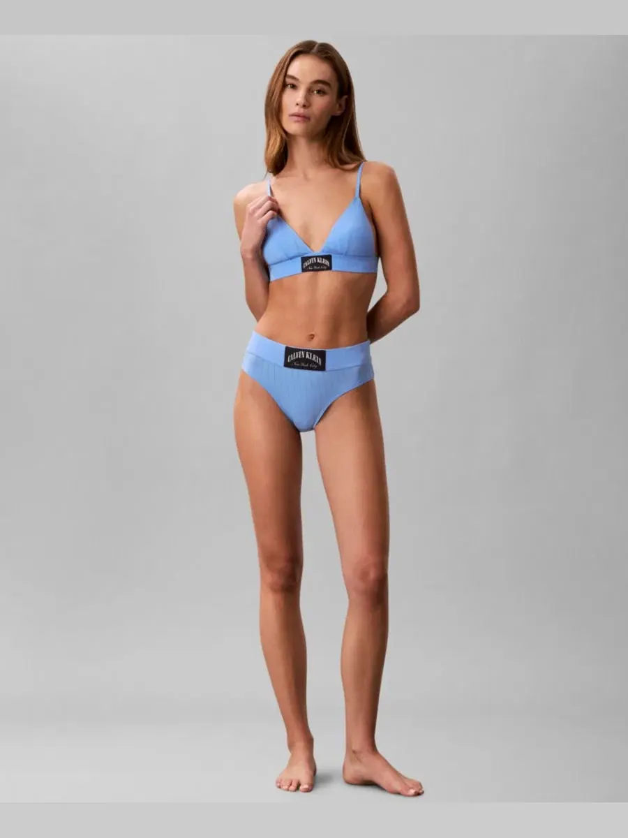 Женский спортивный треугольник Heritage Athletic Lightly Lined Triangle QF8886 Calvin Klein — изображение 2 из 7, синий