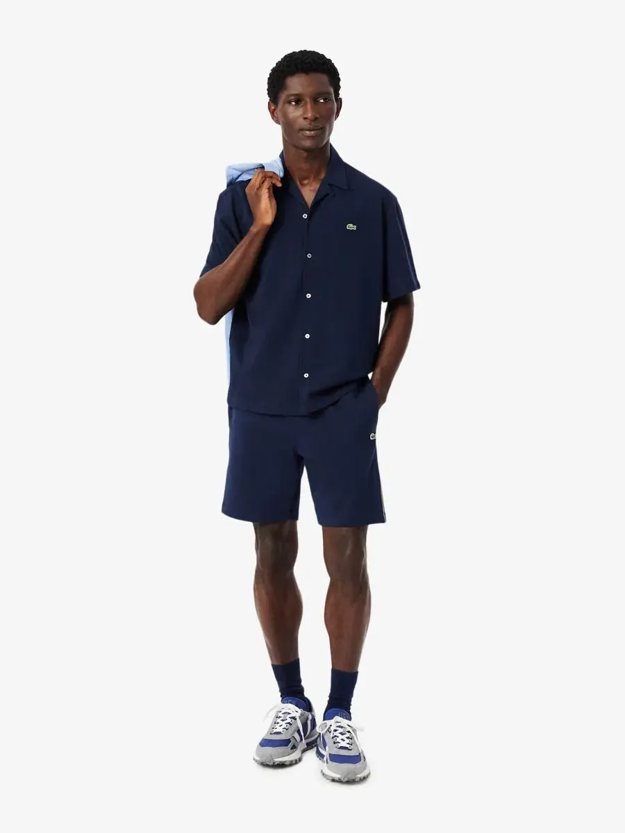 Шорты Lacoste мужские флисовые прямые с логотипом и полосками — изображение 2 из 4, темно-синий