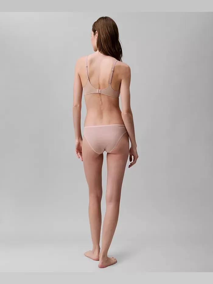 Женский бюстгальтер-майка Perfectly Fit Wireless QF8013 Calvin Klein — изображение 5 из 5, кедр