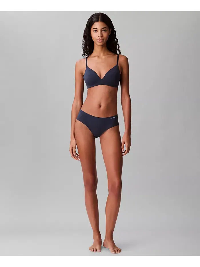 Женский бюстгальтер Perfectly Fit Wireless T-Shirt Bra QF8013 Calvin Klein — изображение 5 из 5