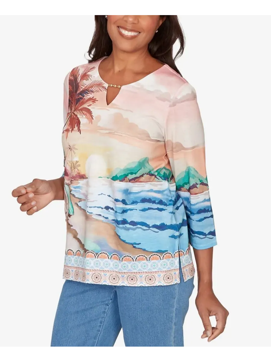 Petite Beachcomber Sunset Beach Scenic Split Neck Top Alfred Dunner — изображение 2 из 5, мульти