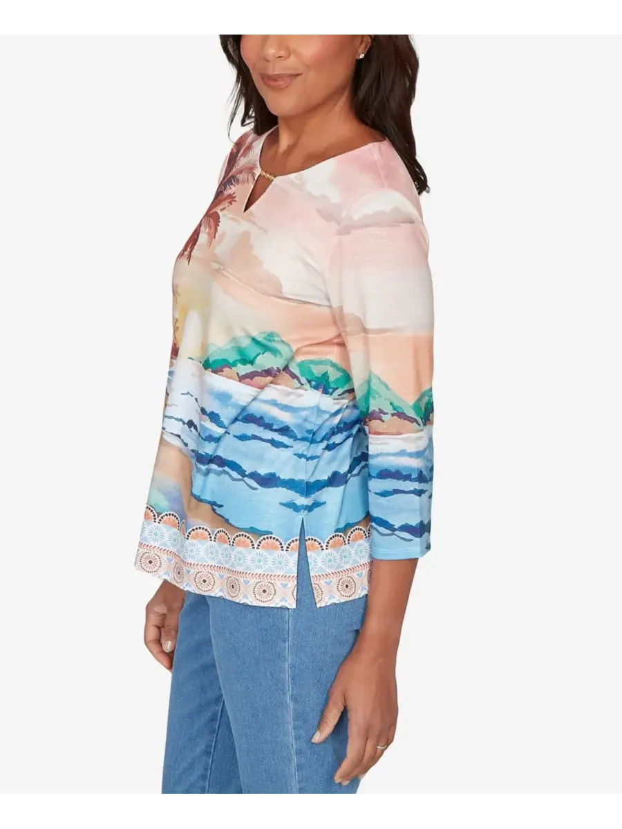 Petite Beachcomber Sunset Beach Scenic Split Neck Top Alfred Dunner — изображение 4 из 5, мульти