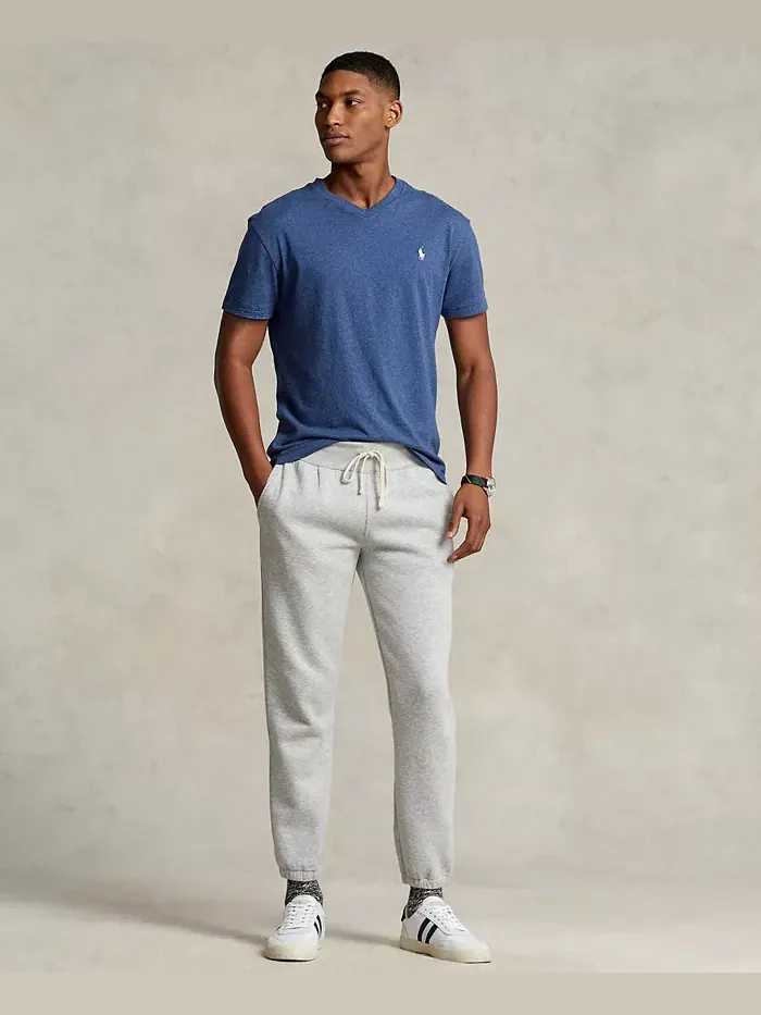 Мужская футболка с V-образным вырезом Classic-Fit Polo Ralph Lauren — изображение 5 из 6, синий