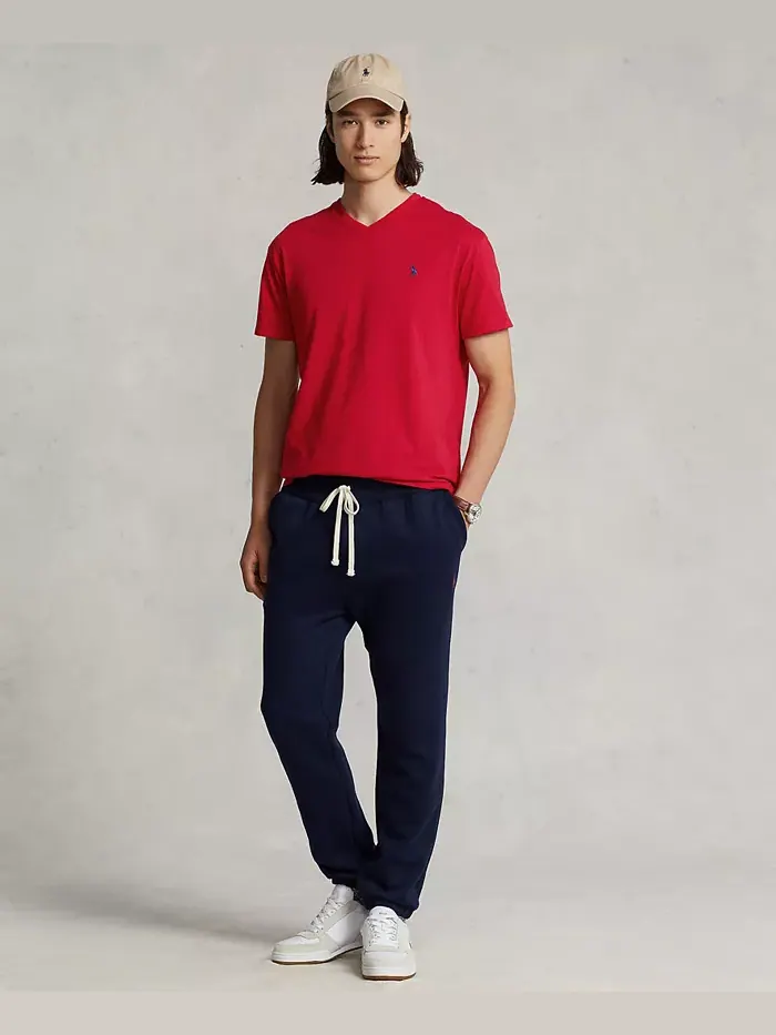 Мужская футболка с V-образным вырезом Classic-Fit Polo Ralph Lauren — изображение 5 из 7, красный