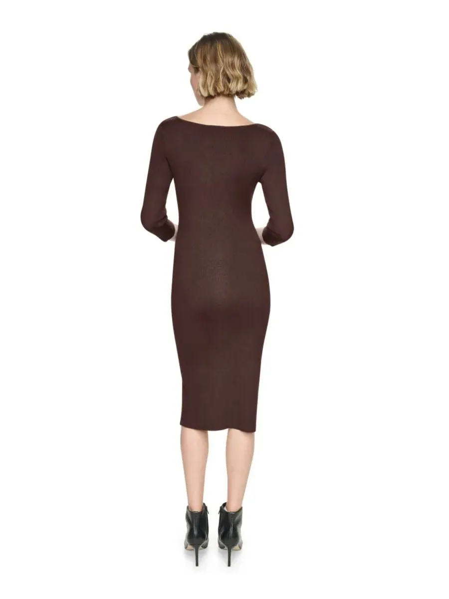 Платье миди с лодочкой и ребристым трикотажем, 3/4 рукав DKNY — изображение 5 из 6, сливовый