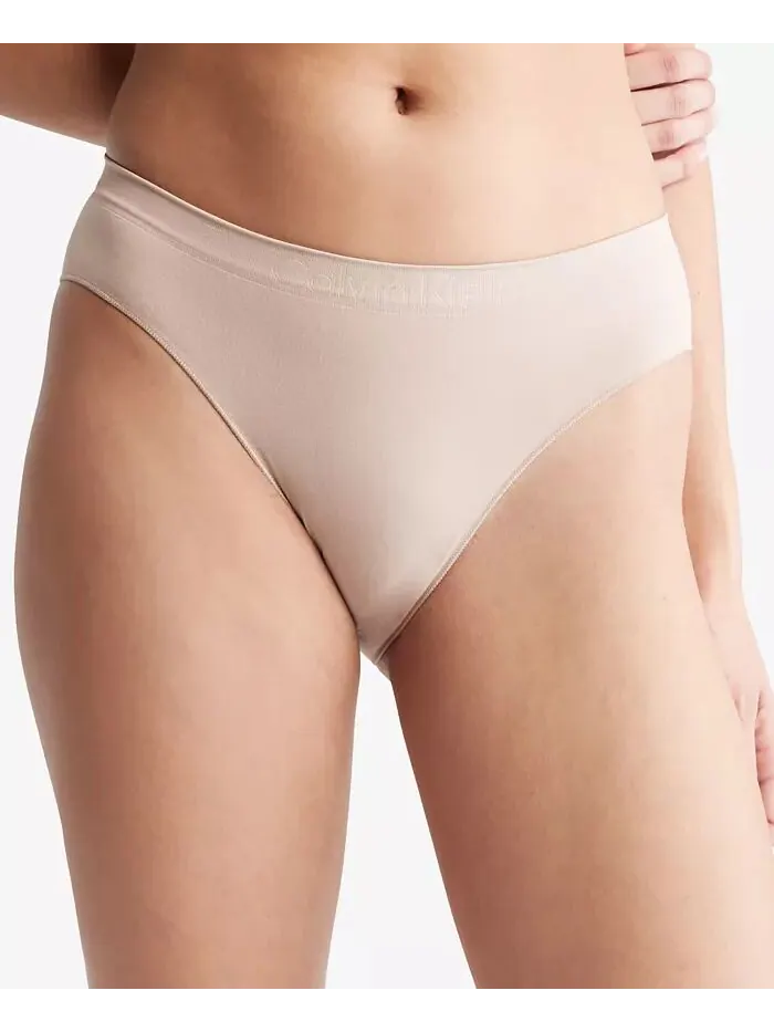 Трусы женские Calvin Klein — изображение 1 из 4, кедр
