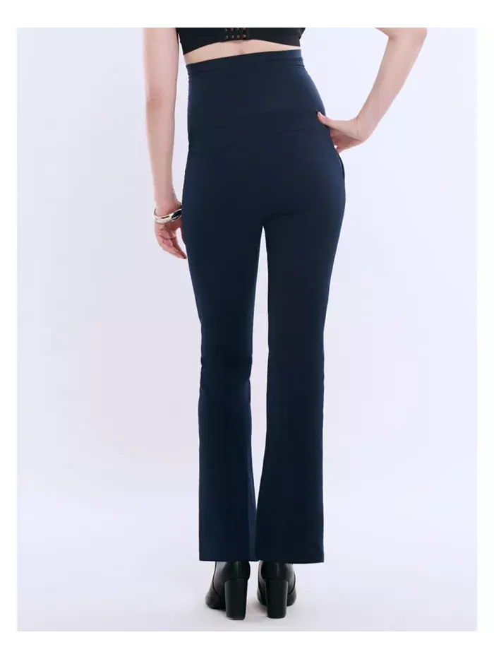 Женские брюки Mia Secret Fit Over the Belly Slim Straight Leg - Motherhood Maternity — изображение 2 из 5, темно-синий