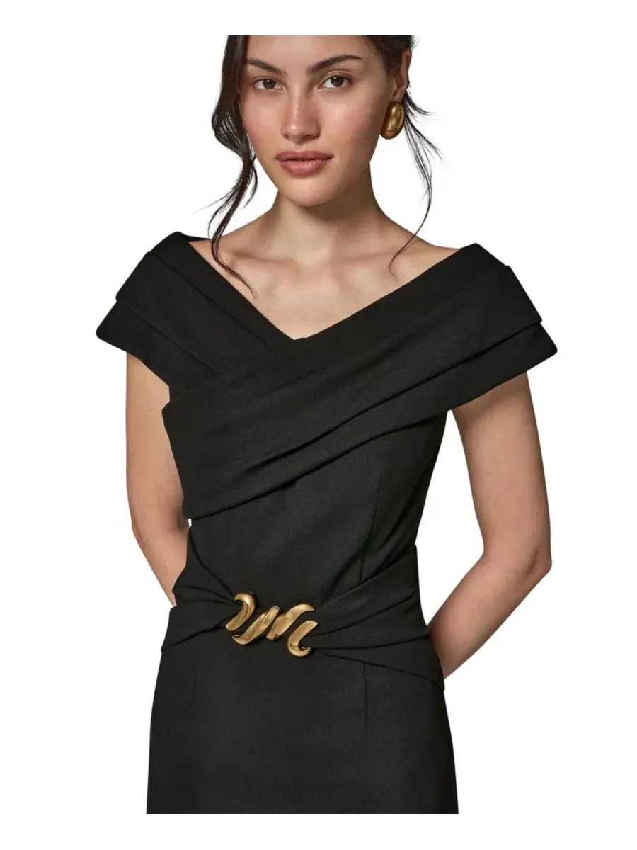 Платье-футляр миди с портретным вырезом и поясом с пряжкой, модель Portrait Neck Sheath Midi Dress — изображение 3 из 7