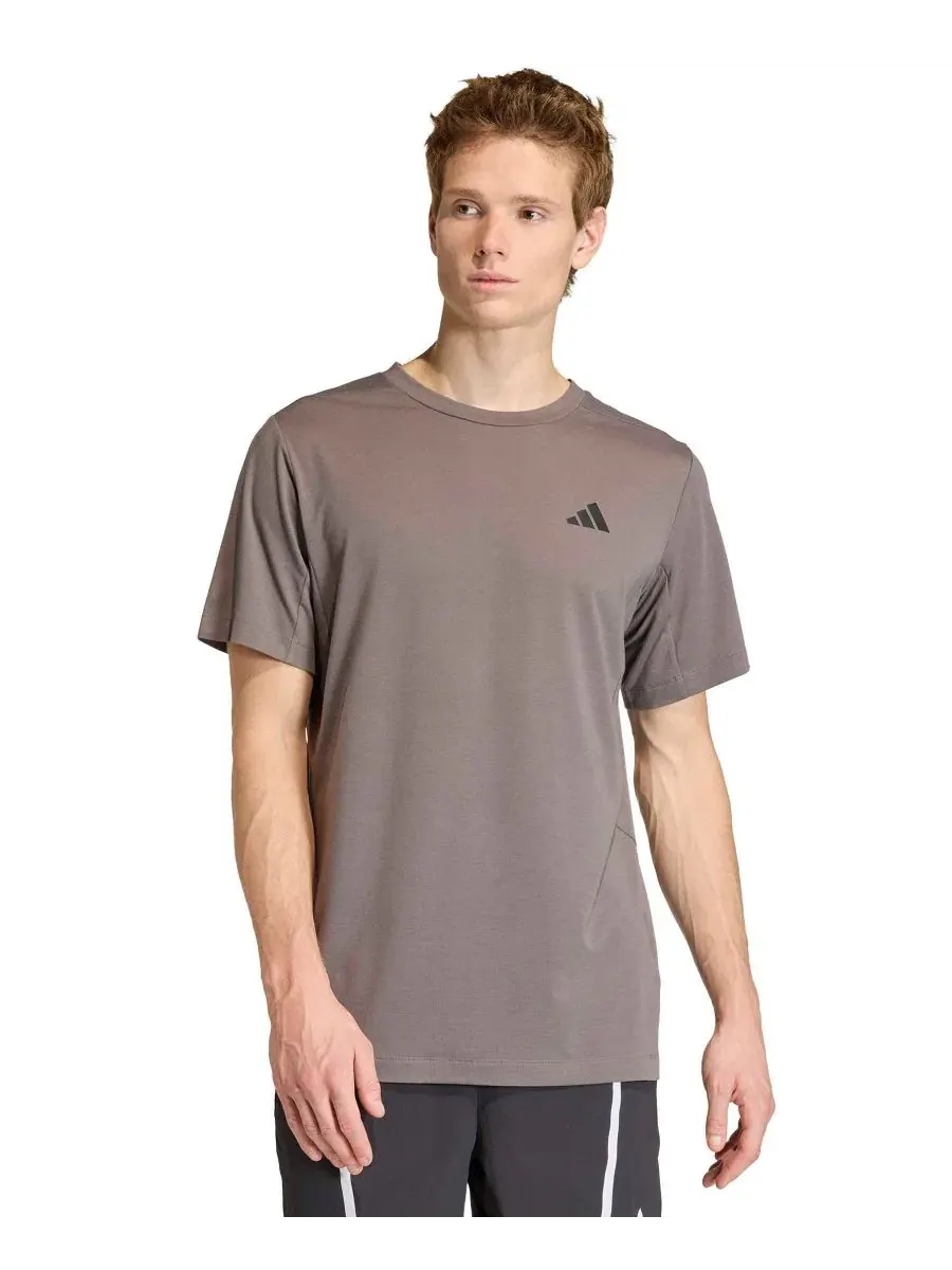 Футболка с коротким рукавом, технология climacool, Designed for Training Essentials Logo adidas — изображение 1 из 3