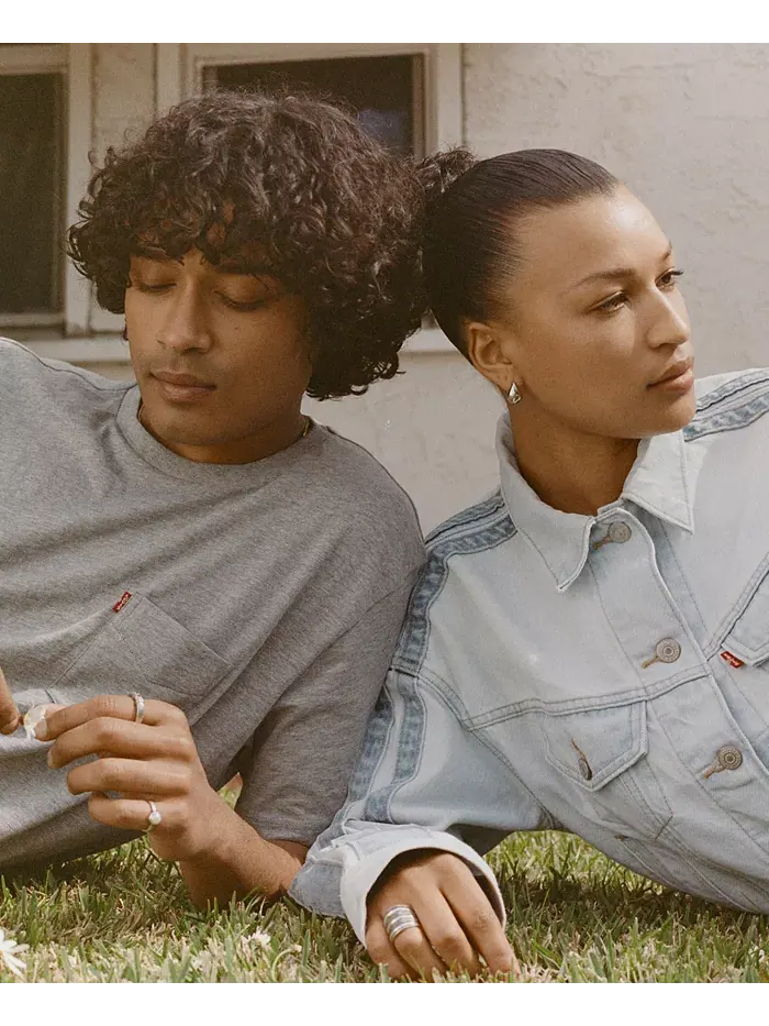 Мужская классическая футболка с коротким рукавом и карманом Levi'S — изображение 4 из 4, синий
