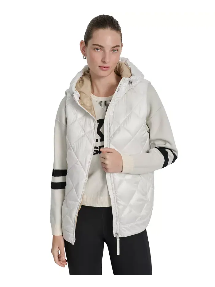 Женский стеганый жилет с капюшоном и закругленным подолом DKNY