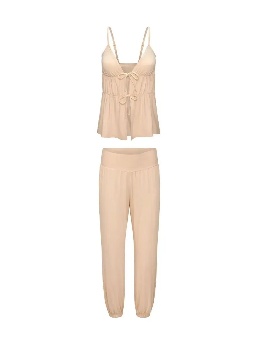 Комплект пижамы с ками и брюками Paulina Cami And Pants Pajama Set Adore Me — изображение 5 из 5, светлый бежевый