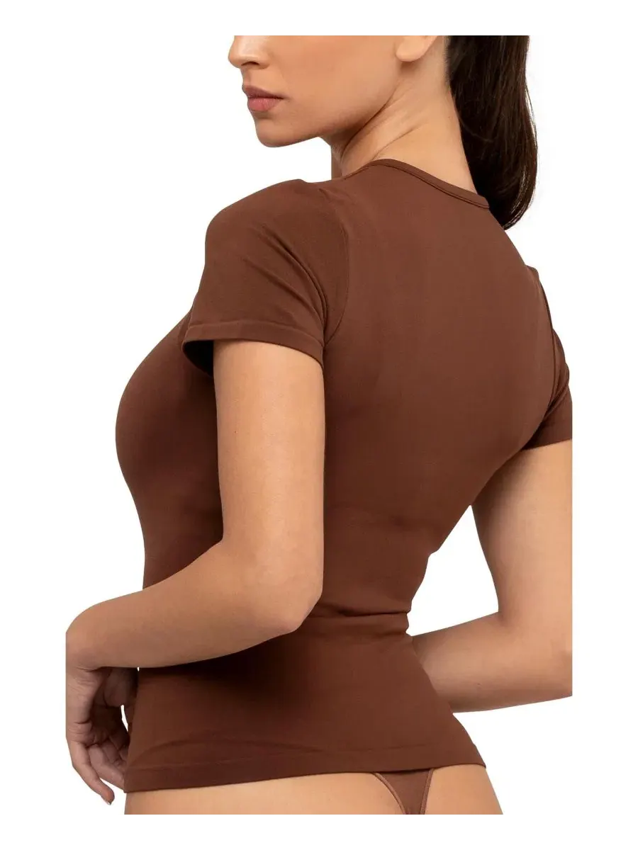 Футболка с коротким рукавом и круглым вырезом, модель The Perfect Short-Sleeve Crewneck T-Shirt — изображение 4 из 6