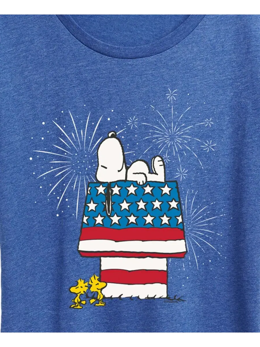 Футболка с коротким рукавом и принтом "Peanuts Dog House Fireworks" для полных женщин Hybrid Apparel — изображение 2 из 3