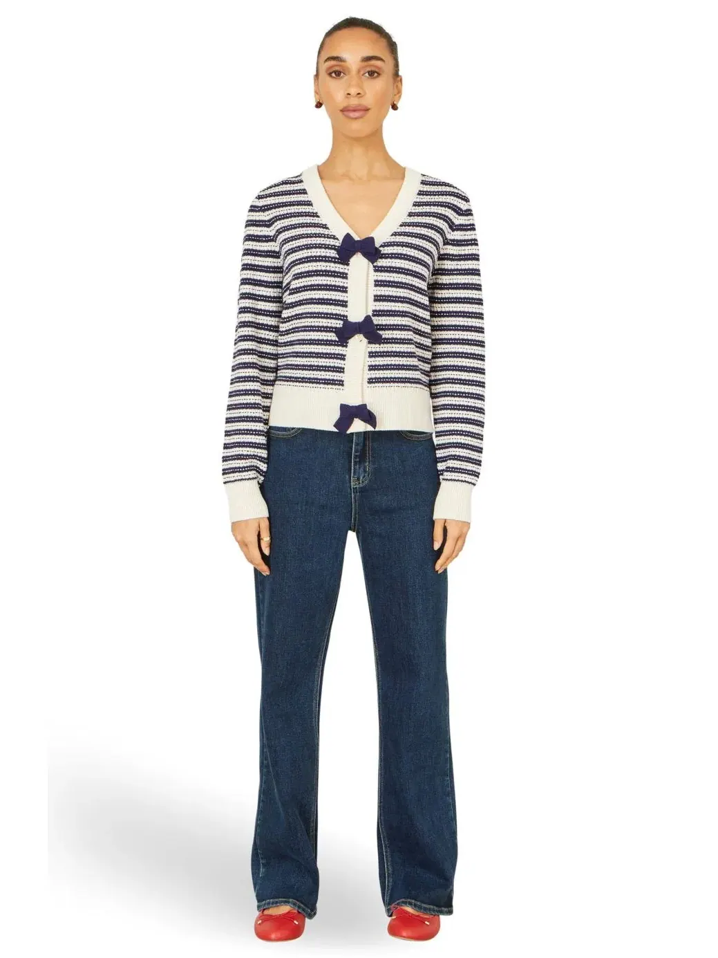 Кардиган женский с принтом в полоску и бантами, модель Stripe With Bow Detail Yumi — изображение 2 из 4, темно-синий