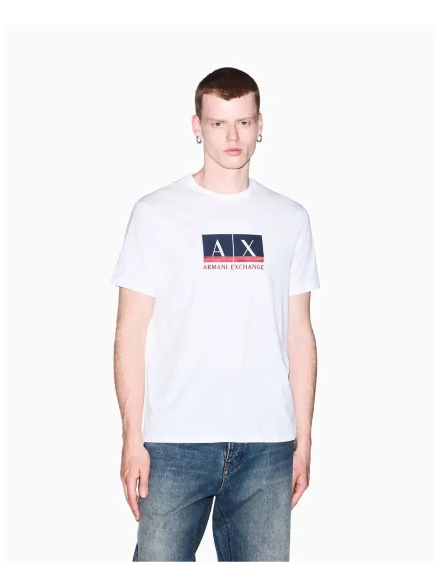 Футболка с металлическим принтом и логотипом AX A|X Armani Exchange — изображение 1 из 8, белый
