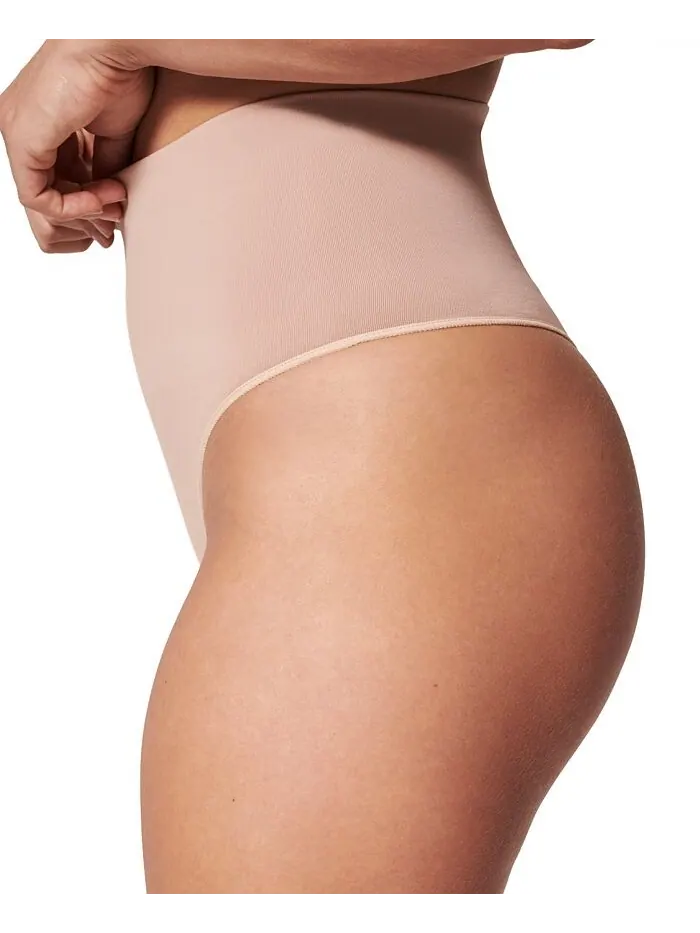 Женское нижнее белье-стринги EcoCare Shaping 40048R SPANX — изображение 3 из 3, овсяный