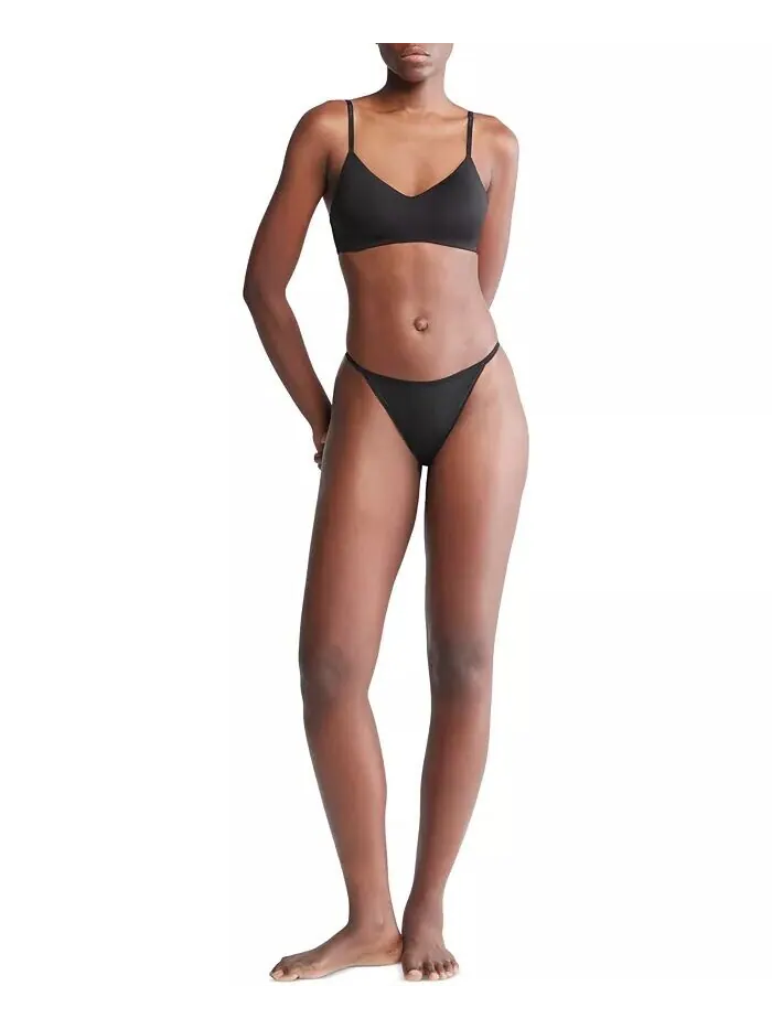 Женское нижнее белье стринги Ideal String с микрострингами QD5115 Calvin Klein — изображение 4 из 6, черный