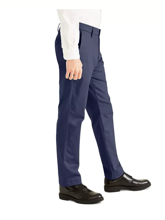 Мужские брюки Signature Slim Fit Iron Free Khaki с защитой от пятен Dockers — изображение 3 из 5, темно-синий