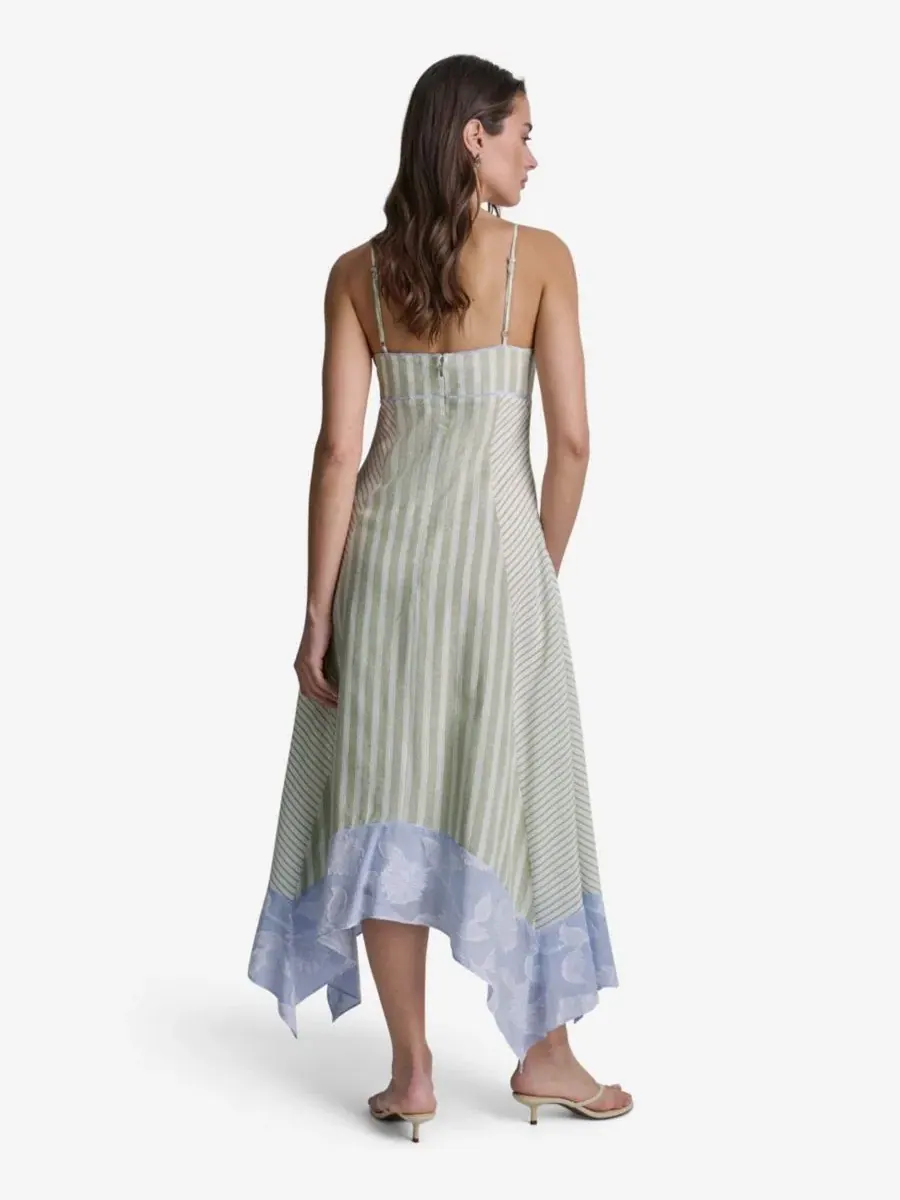 Платье миди с принтом в полоску, модель Striped High-Low BCBG — изображение 5 из 11, белый