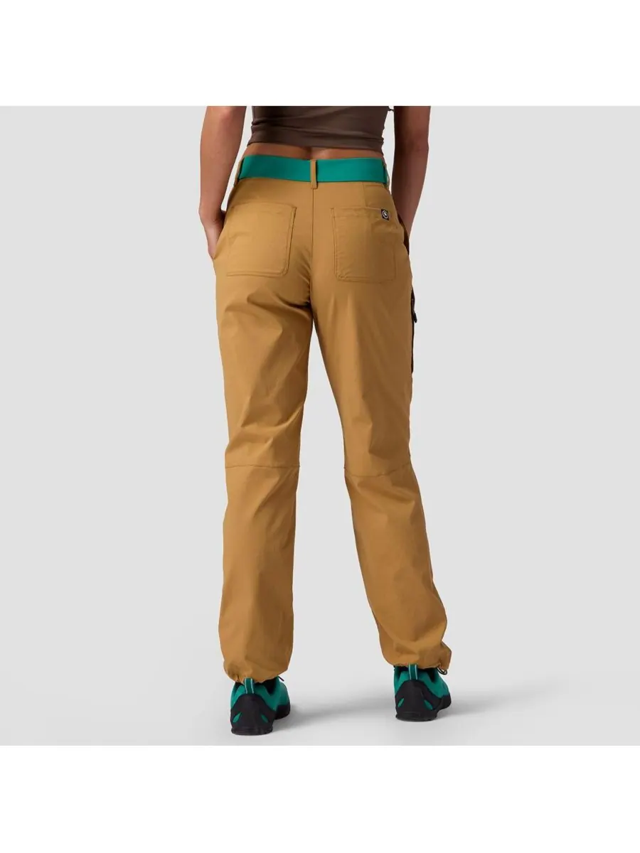 Женские брюки Wasatch Ripstop Trail Pant для походов и скалолазания Backcountry, Bistre — изображение 2 из 6