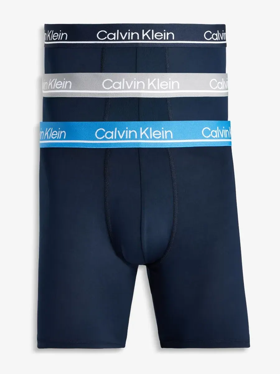 Calvin Klein Мужские боксеры из микрофибры с влагоотводящими свойствами, комплект из 3 штук — изображение 1 из 4, темно-синий