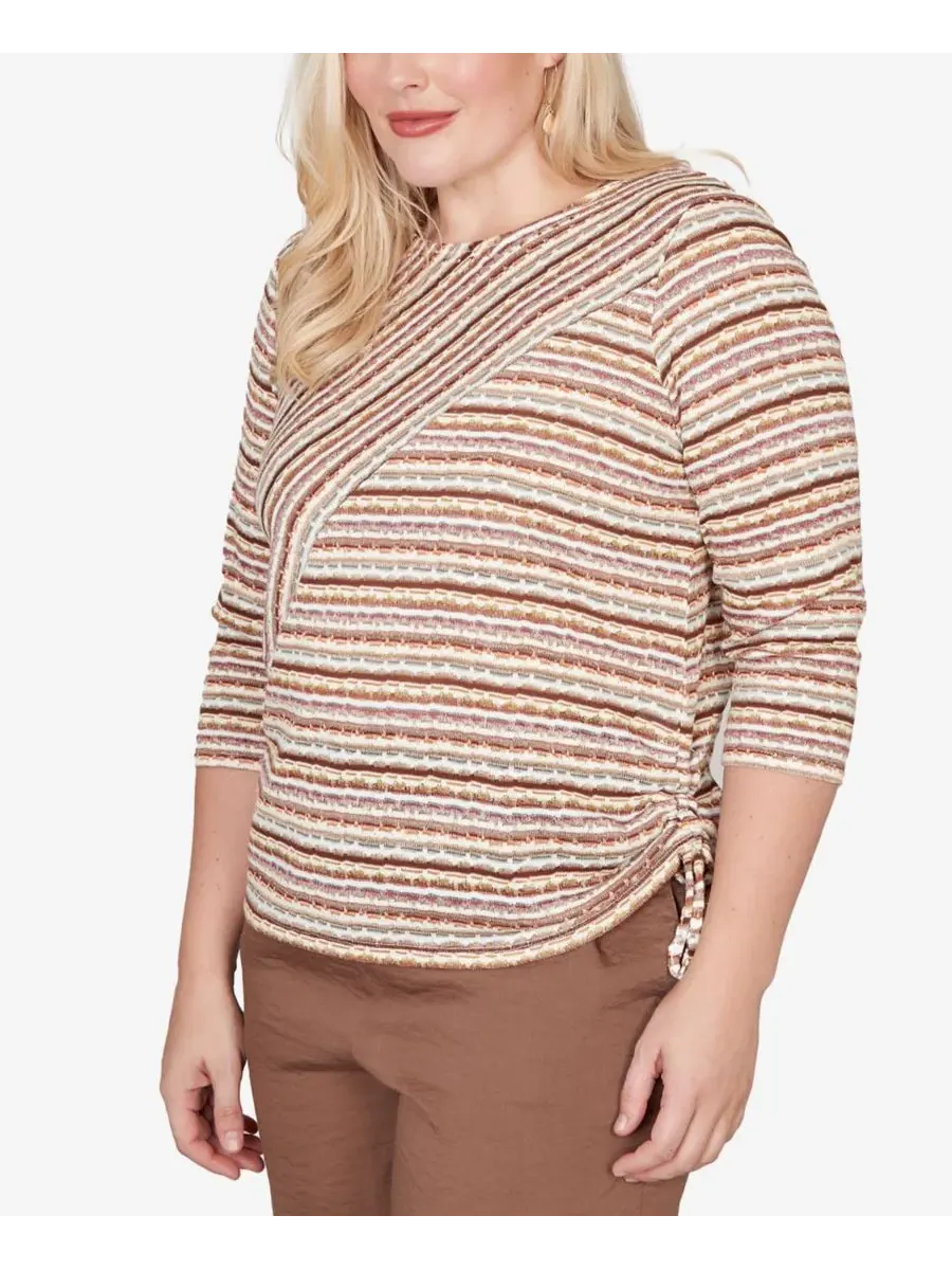 Блуза с принтом в полоску Spice Market Spliced Textured Stripe Ruched-Tie Alfred Dunner — изображение 2 из 5