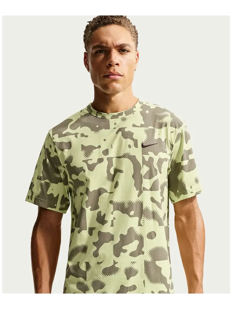 Мужская тренировочная футболка Hyverse Dri-FIT UV с коротким рукавом и круглым вырезом Nike — изображение 2 из 5