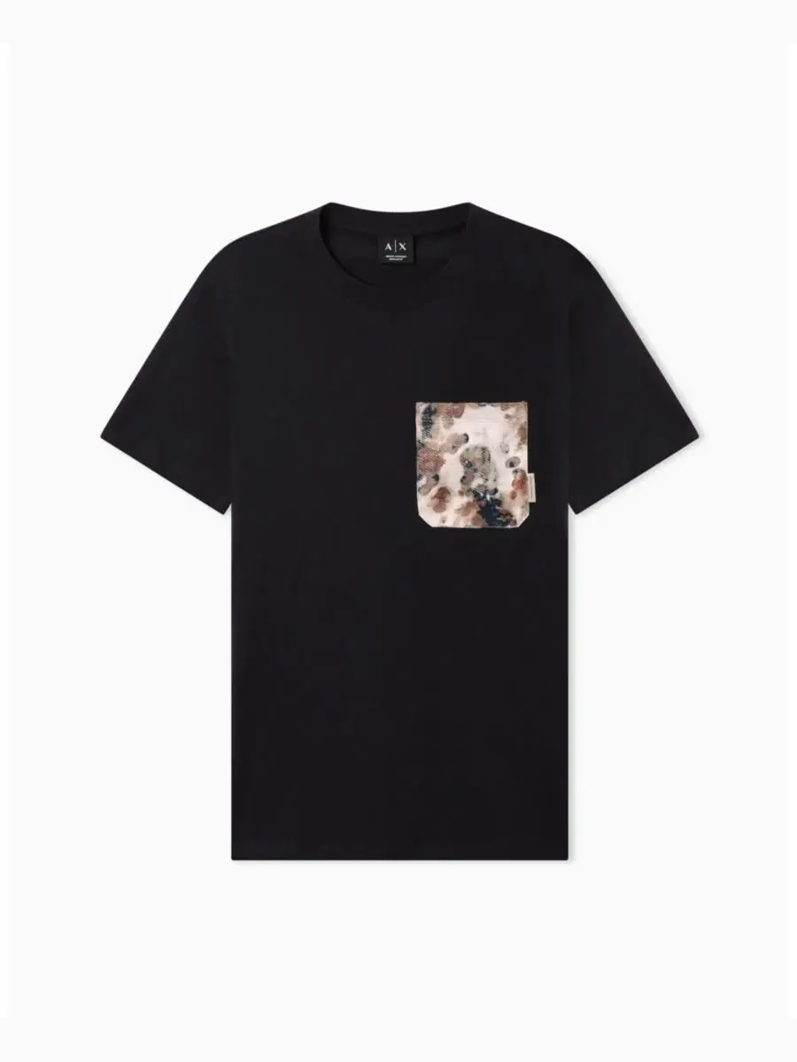 Мужская футболка с коротким рукавом, принтом и карманом A|X Armani Exchange — изображение 5 из 5, глубокий темно-синий