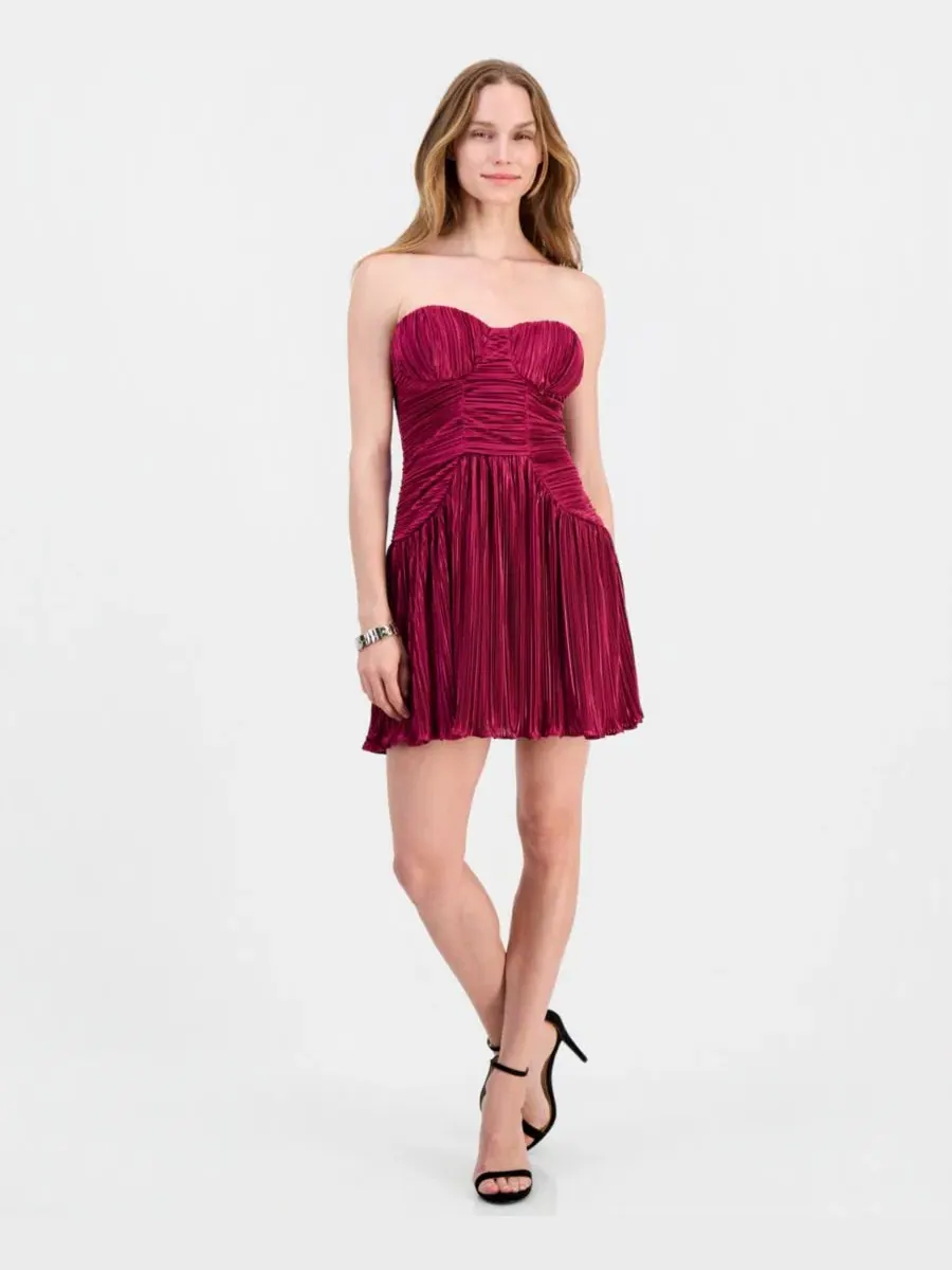 Платье мини с плиссировкой Greeier Pleated Strapless Mini Dress LULUS — розовый