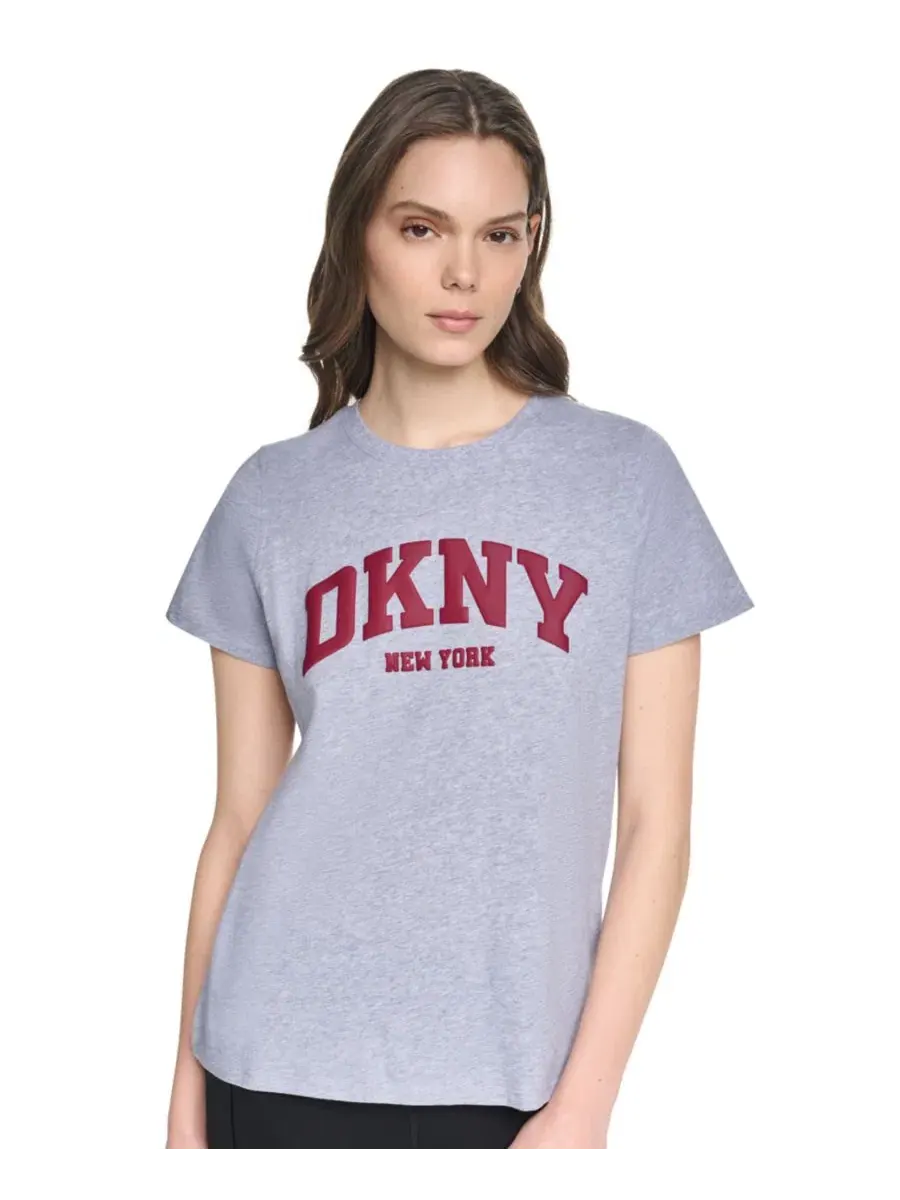 Футболка женская свободного кроя с вышивкой Puff Varsity Logo DKNY Sport, Pgh/Beet