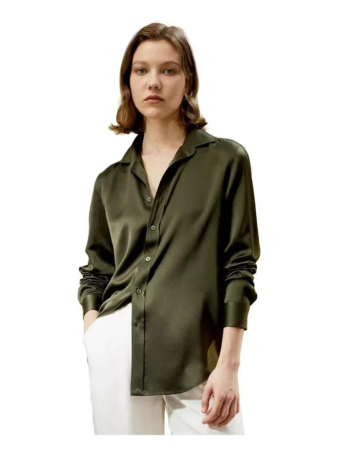Женская приталенная шелковая рубашка на пуговицах LILYSILK — изображение 1 из 4, темный оливковый