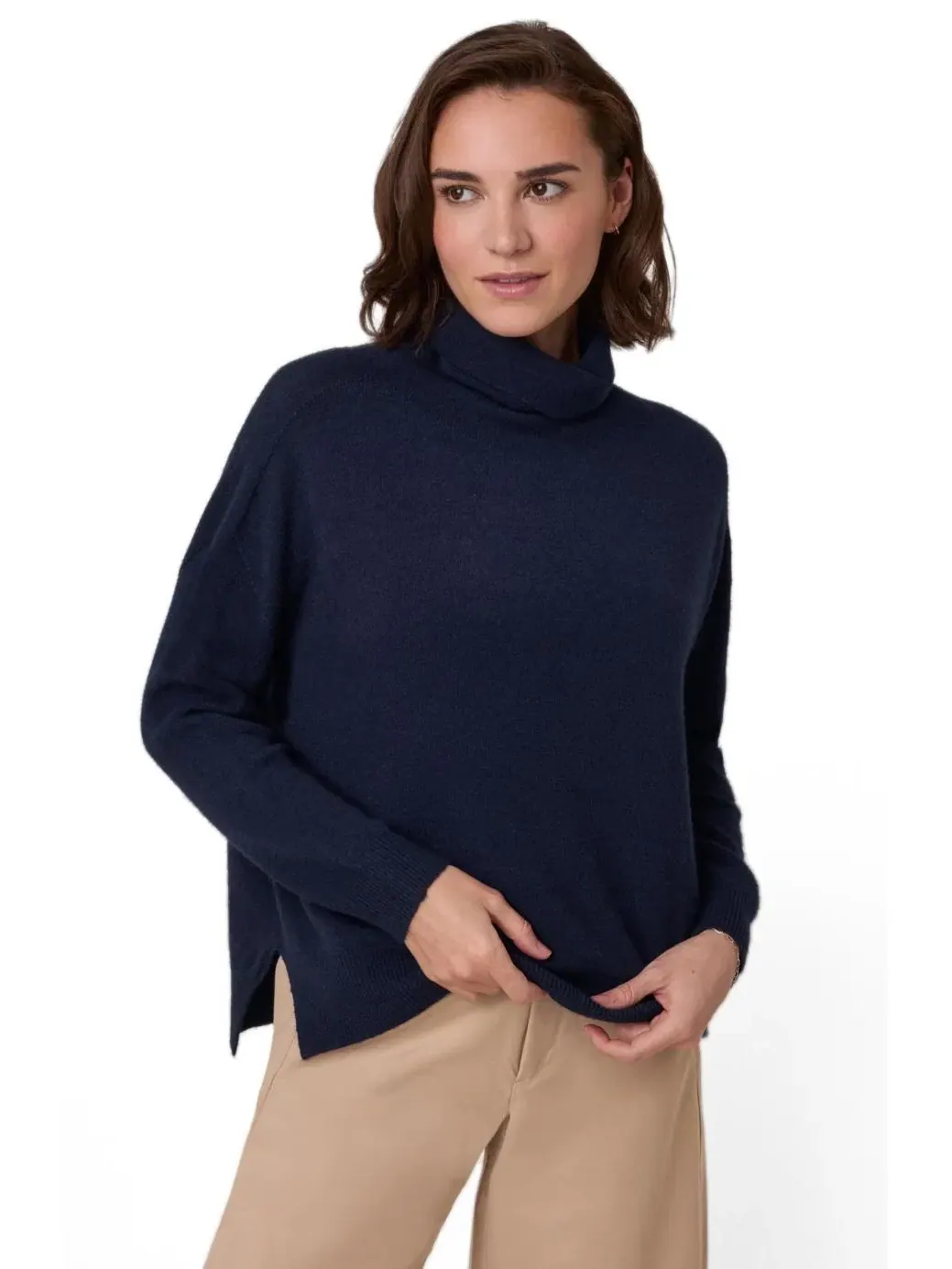 Свитер оверсайз с высоким воротником Slouchy Roll Neck Celtic & Co.