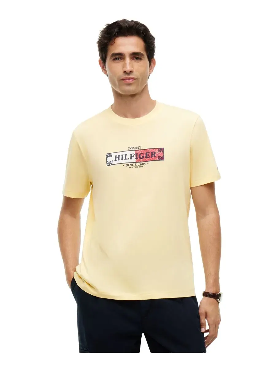 Футболка с принтом Small Graphic Tommy Hilfiger — изображение 1 из 4, зеленый