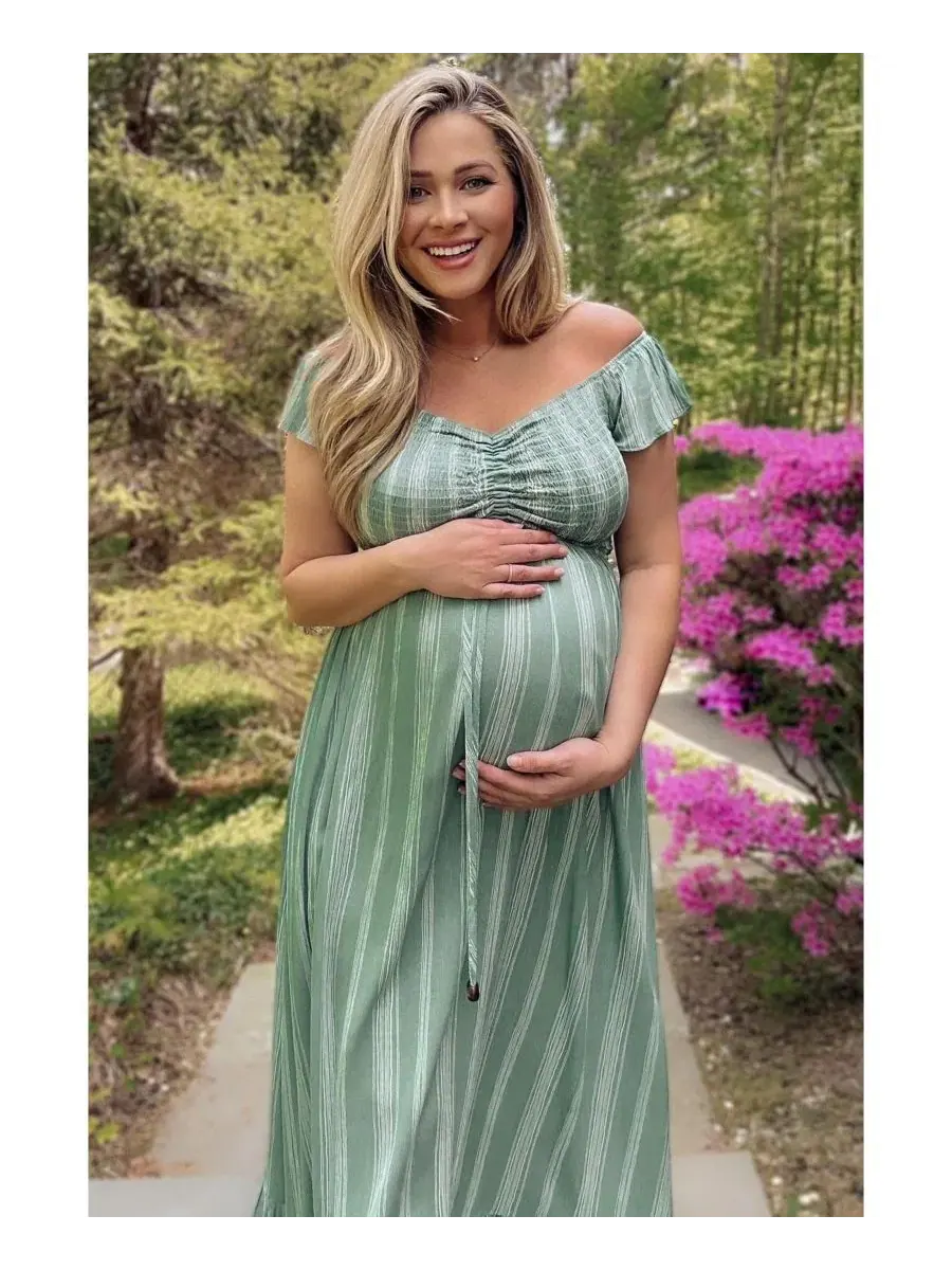 Платье макси с открытыми плечами и завязкой спереди Striped Off Shoulder Front Tie Maternity Maxi — изображение 2 из 7