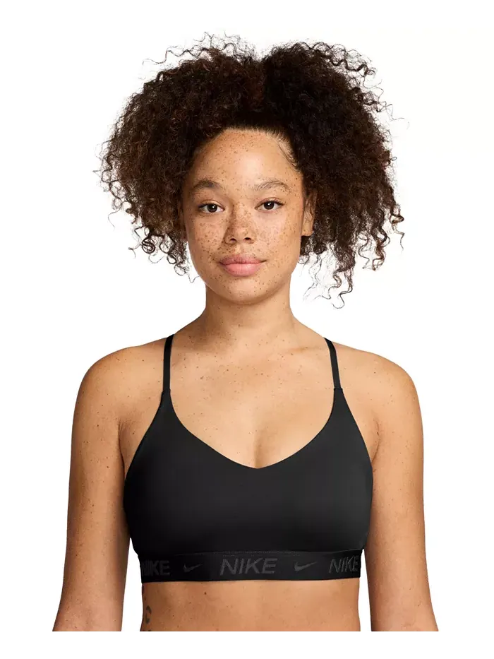 Женский спортивный бюстгальтер Indy Light-Support с мягкими вставками Nike — изображение 1 из 3, черный