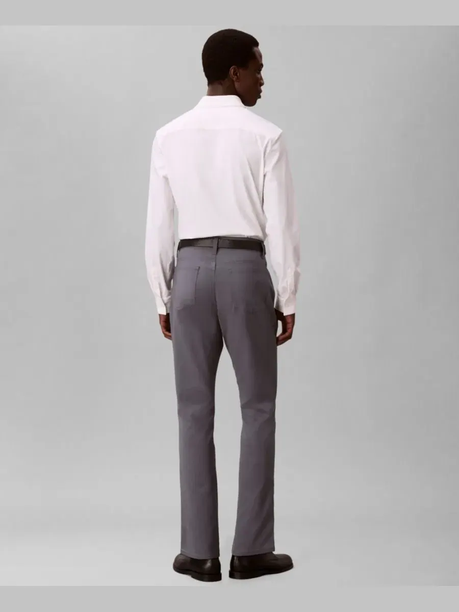 Мужской комплект: брюки CK Move 365 Slim-Fit Performance Stretch и рубашка с длинными рукавами из — изображение 7 из 10