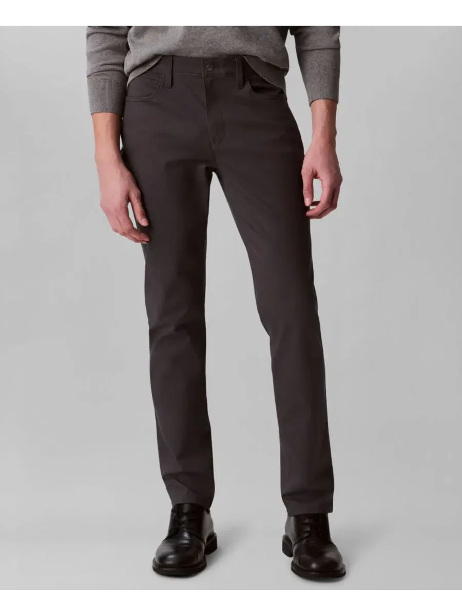 Мужской комплект: брюки CK Move 365 Slim-Fit Performance Stretch и рубашка с длинными рукавами из