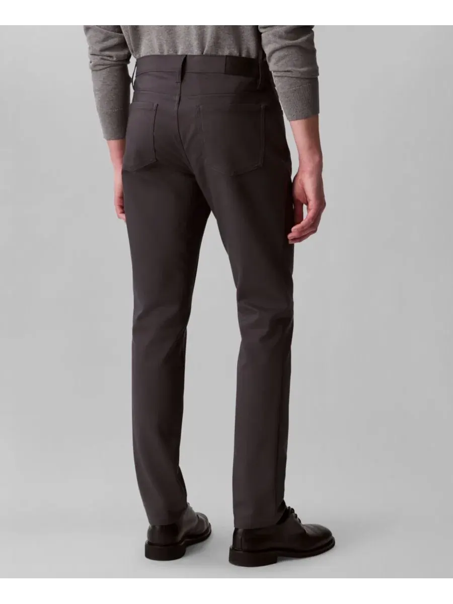 Мужской комплект: брюки CK Move 365 Slim-Fit Performance Stretch и рубашка с длинными рукавами из — изображение 5 из 11