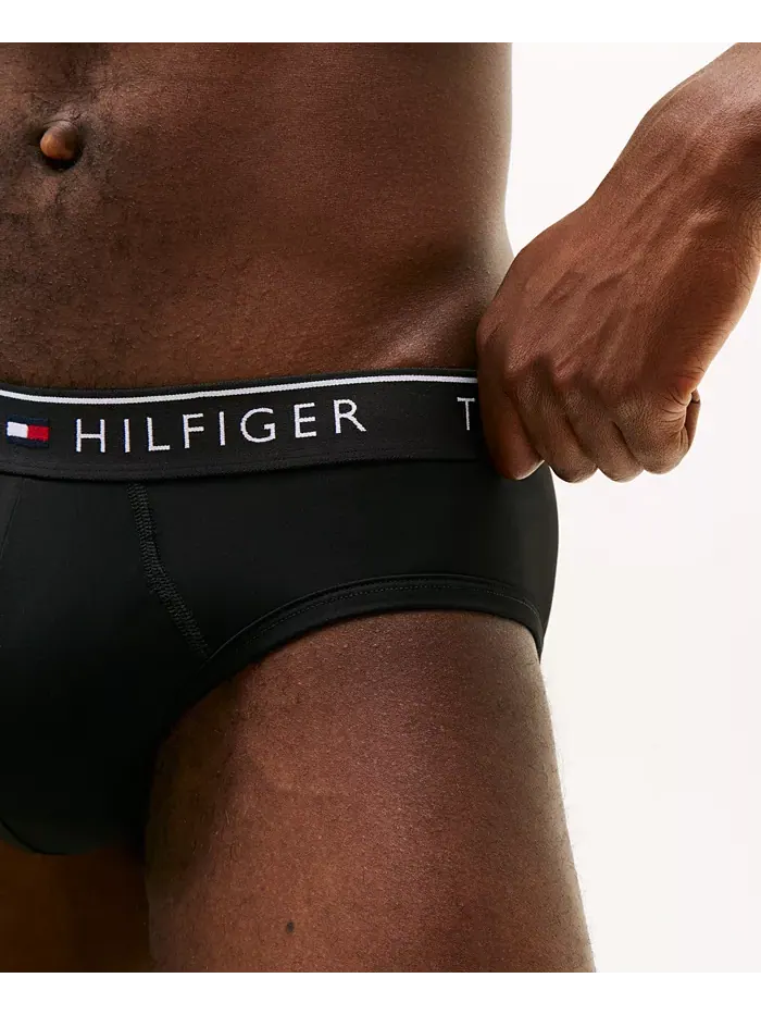 Комплект из 3 мужских микровлагоотводящих трусов Tommy Hilfiger — изображение 4 из 5, черный