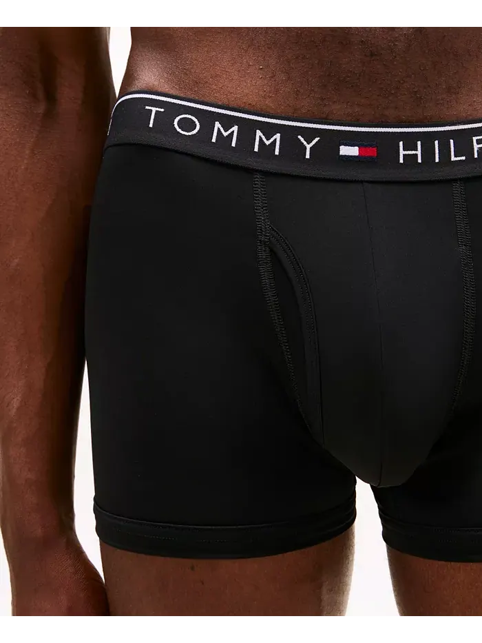 Комплект из 3 мужских микробоксеров с влагоотводящей прослойкой Tommy Hilfiger — изображение 4 из 5, черный