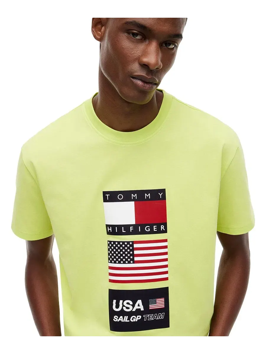 Футболка с принтом U.S. SailGP Flag Crewneck Tommy Hilfiger, Citra Lime — изображение 3 из 4
