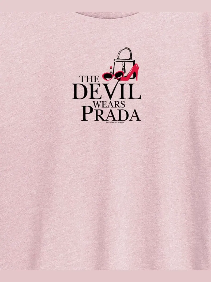 Футболка с коротким рукавом "Дьявол носит Prada" больших размеров от Andy's Accessories Hybrid — изображение 2 из 3, розовый