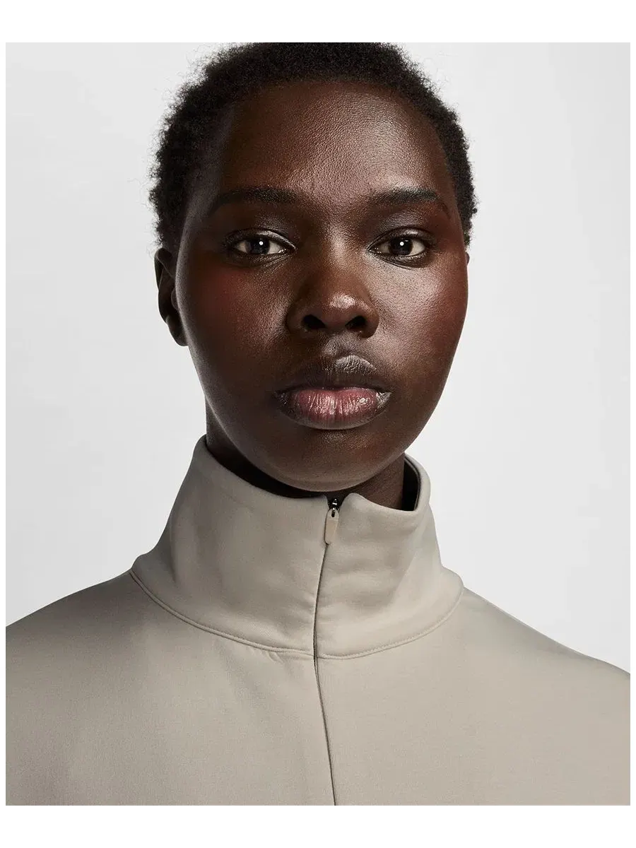 Топ оверсайз с полузамком Nike 24.7 Impossibly Soft — изображение 2 из 3, кремовый/кремовый/серый