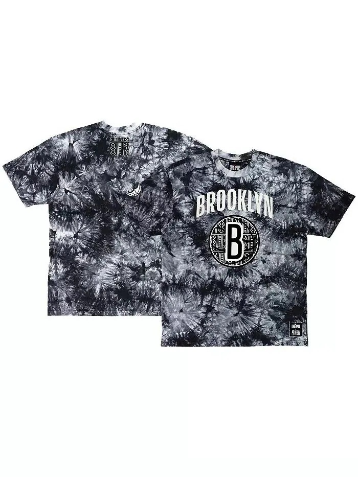 Мужская и женская футболка NBA x Black Brooklyn Nets Culture & Hoops Tie-Dye Two Hype — без цвета